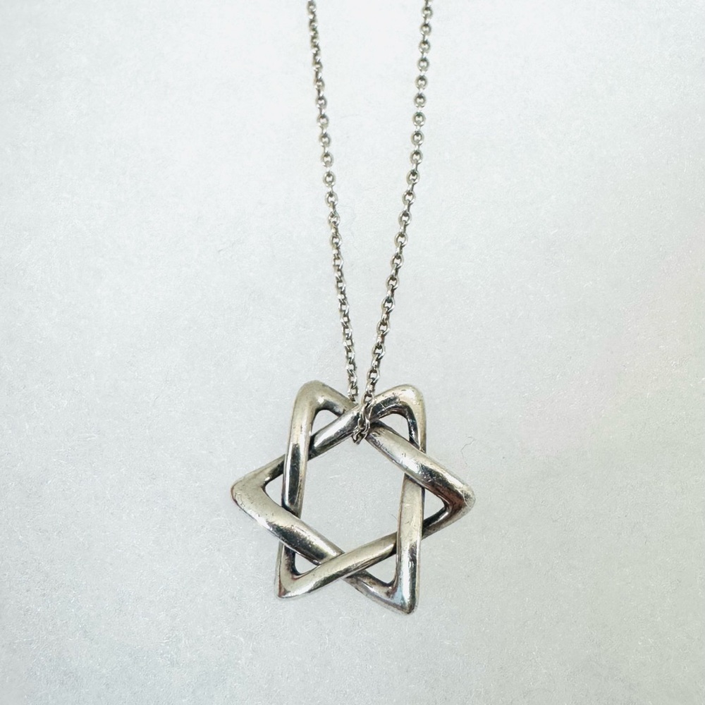 Tiffany and co. Elsa Peretti Jewish Star Pendant Necklace